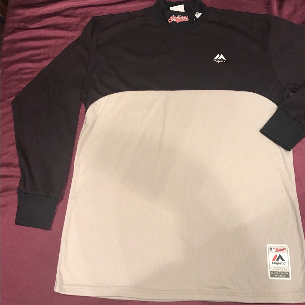 Majestic long sleeve Indians Shirt